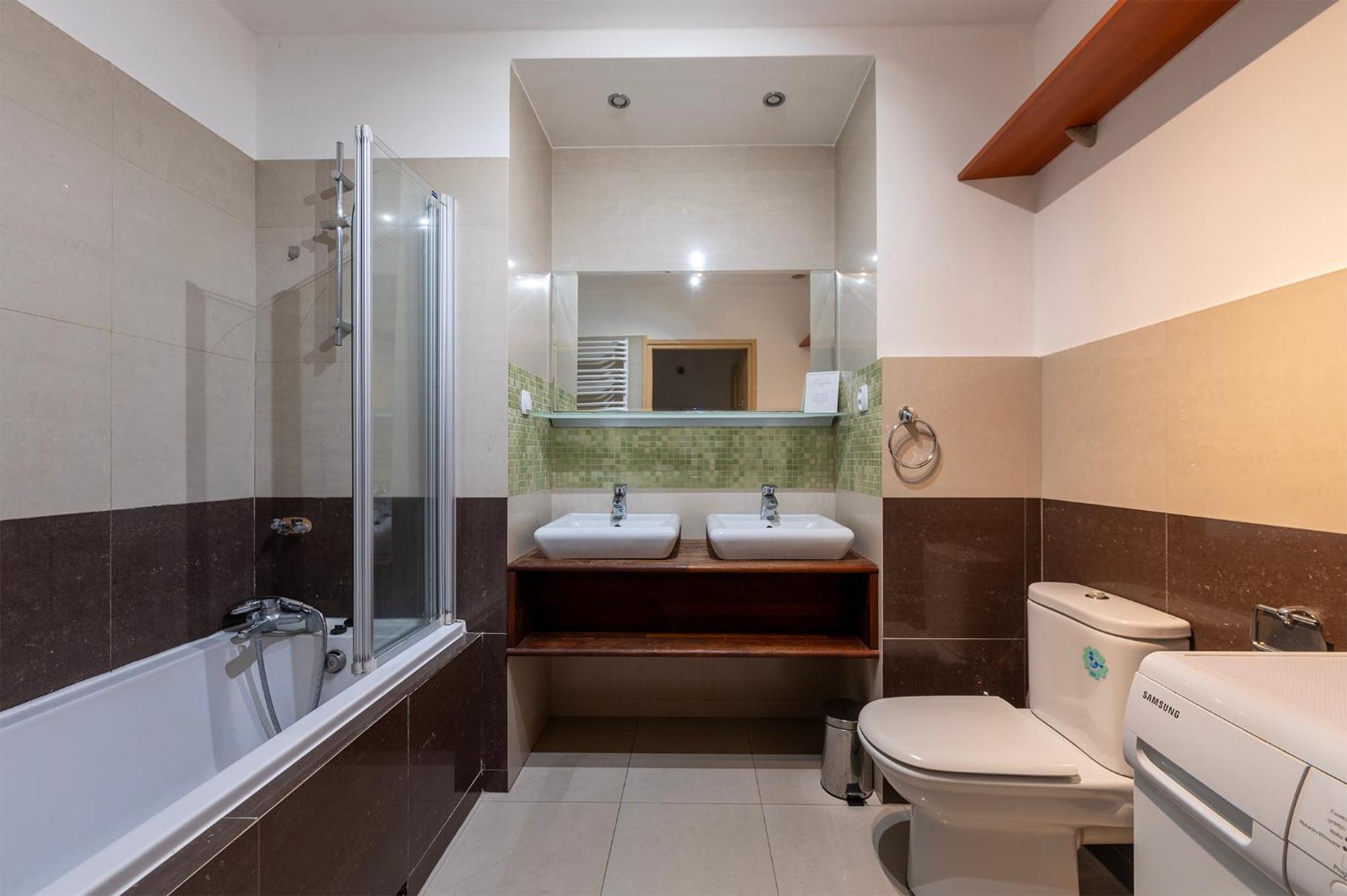 Essence Of Lodz-145M!Central-Secured-Comfy18Ppl!&Freeparking Екстериор снимка